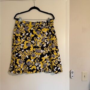 Notations A-Line Skirt with Yellow and Gray Floral Design. Bold. Pockets. Chic